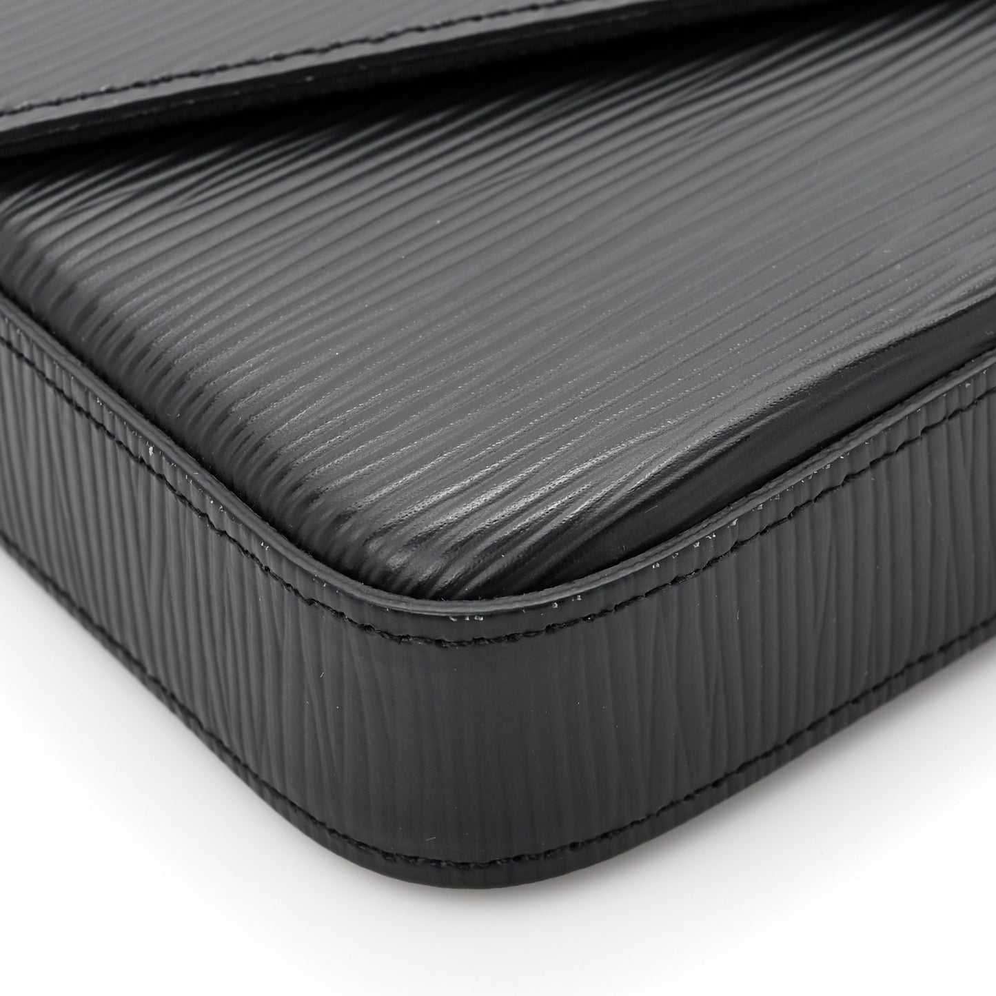 Epi Pochette Felicie Black