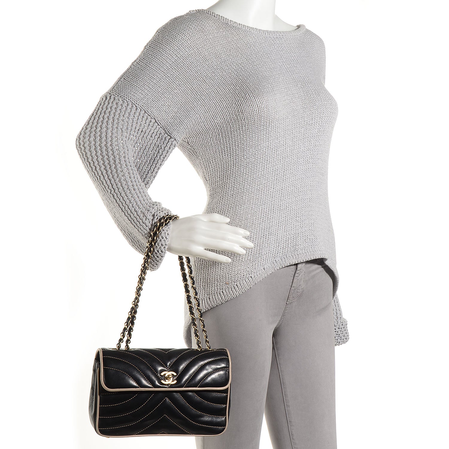 Chanel Lambskin Small Chevron Flap Black Beige 2 of 8