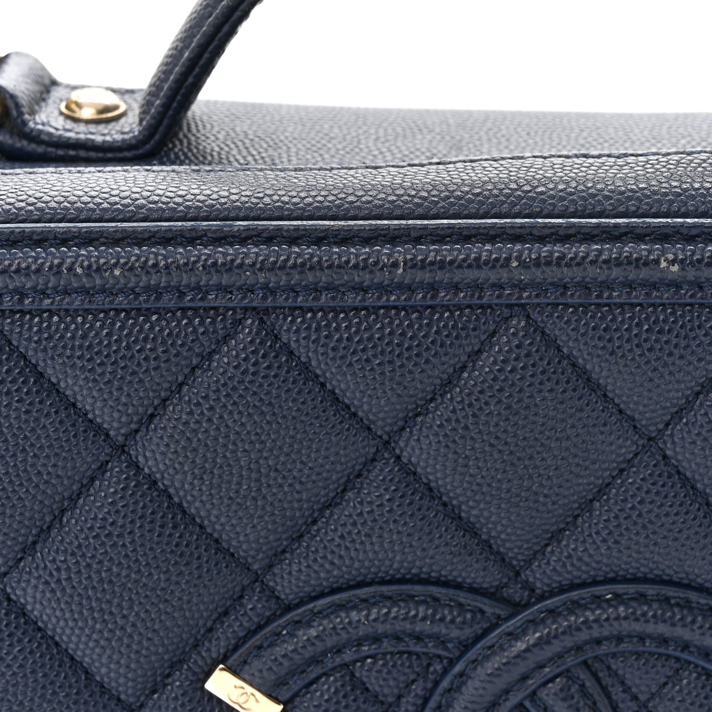 Caviar Quilted Medium CC Filigree Vanity Case Navy