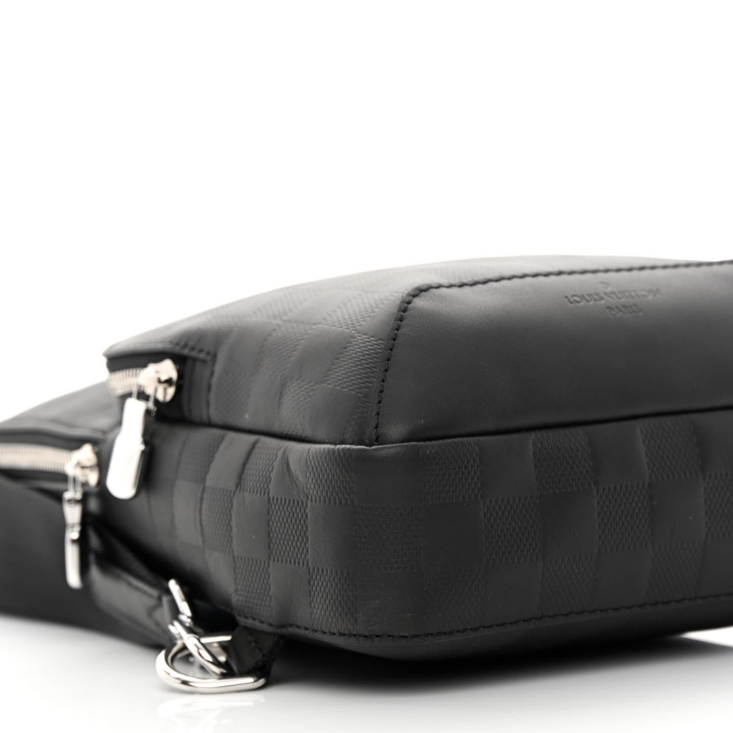 Louis Vuitton Damier Infini Avenue Sling Bag Onyx 8 of 10