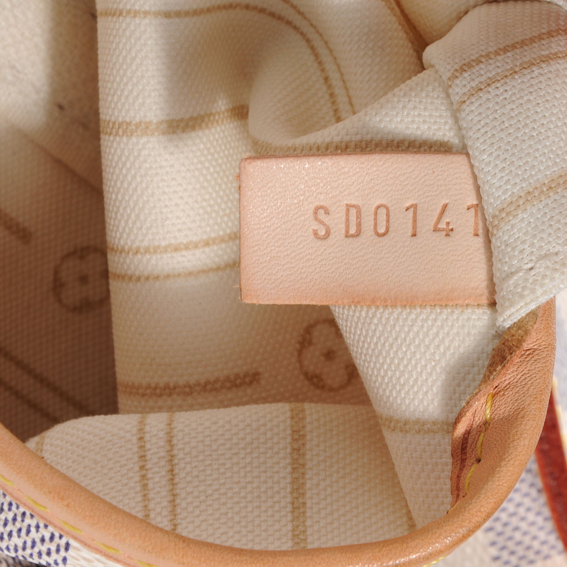 Louis Vuitton Damier Azur Neverfull GM 7 of 8