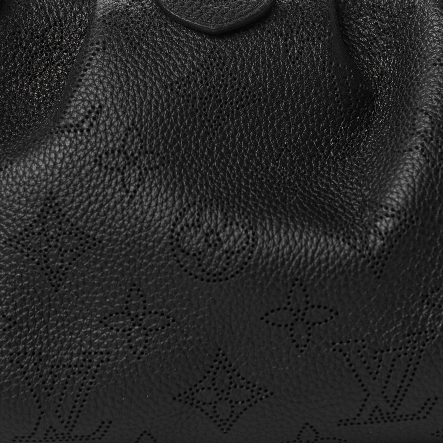 Louis Vuitton Mahina Scala Mini Pouch Black 13 of 20