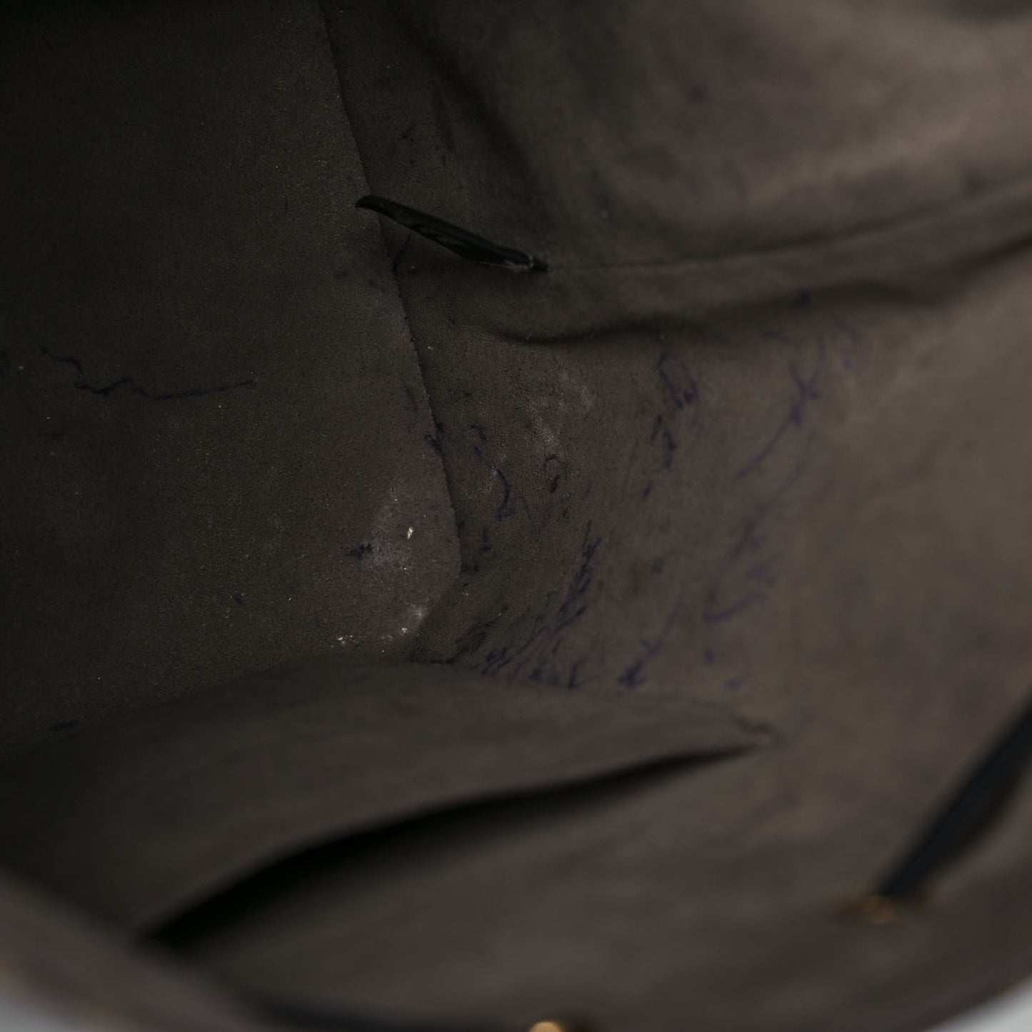 Glazed Fabric Vitello Grace F is Fendi FF 1974 Stamp Patch Grande Mon Tresor Bucket Bag Mogano Panna Black