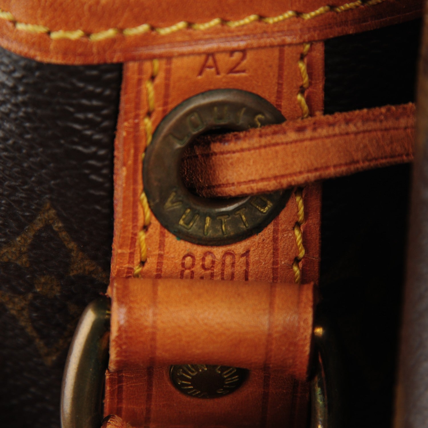 Louis Vuitton Monogram Petit Noe 6 of 8