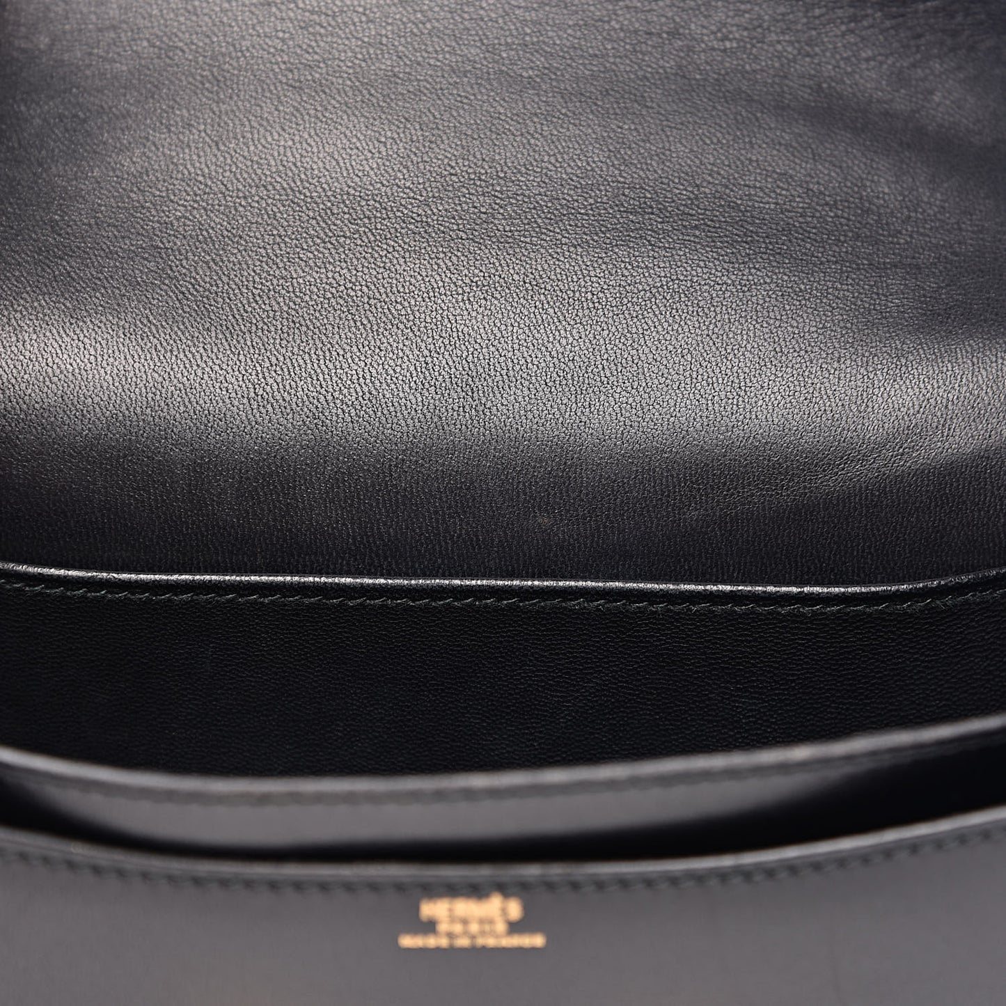 Box Constance 18 Black