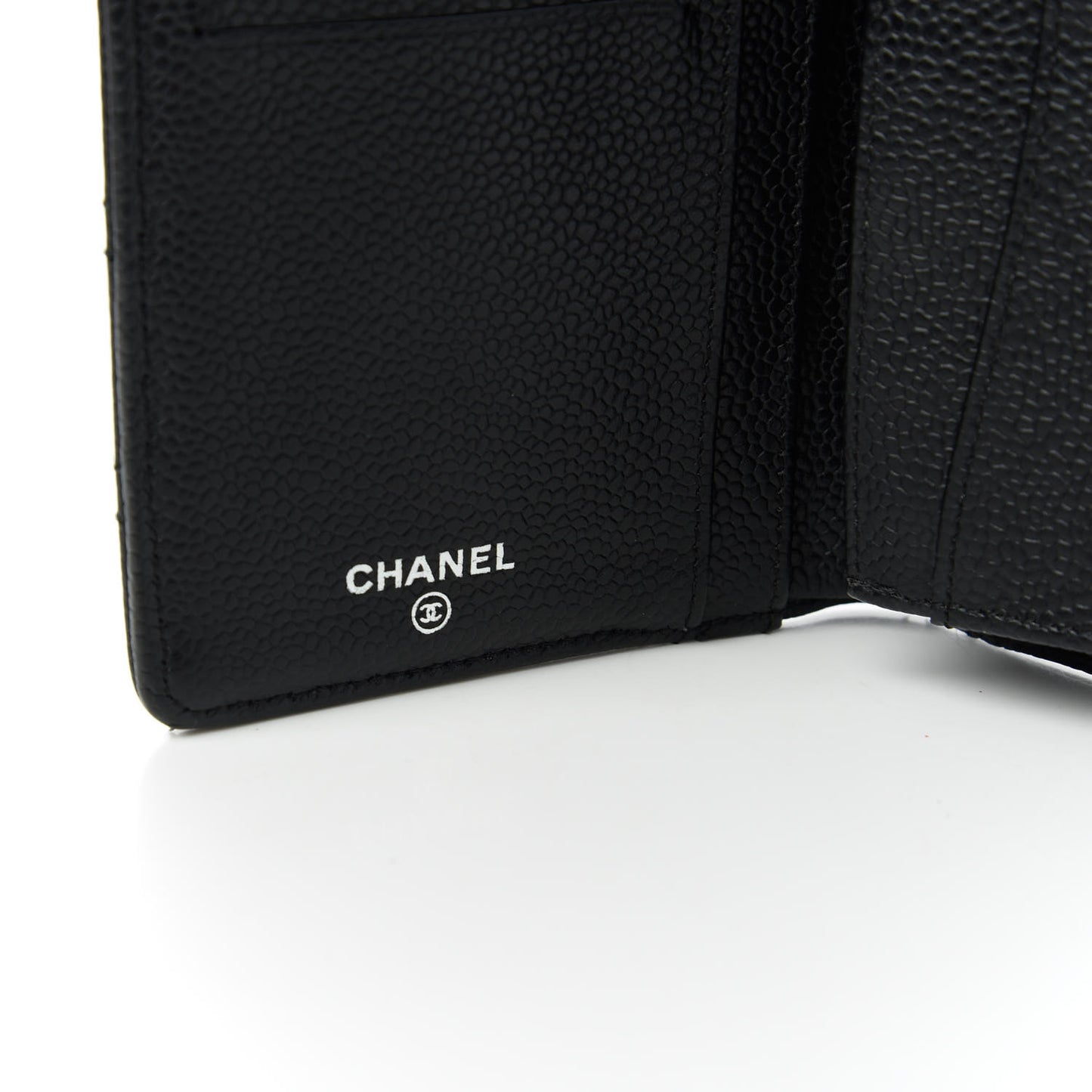Caviar Quilted Yen Wallet Black