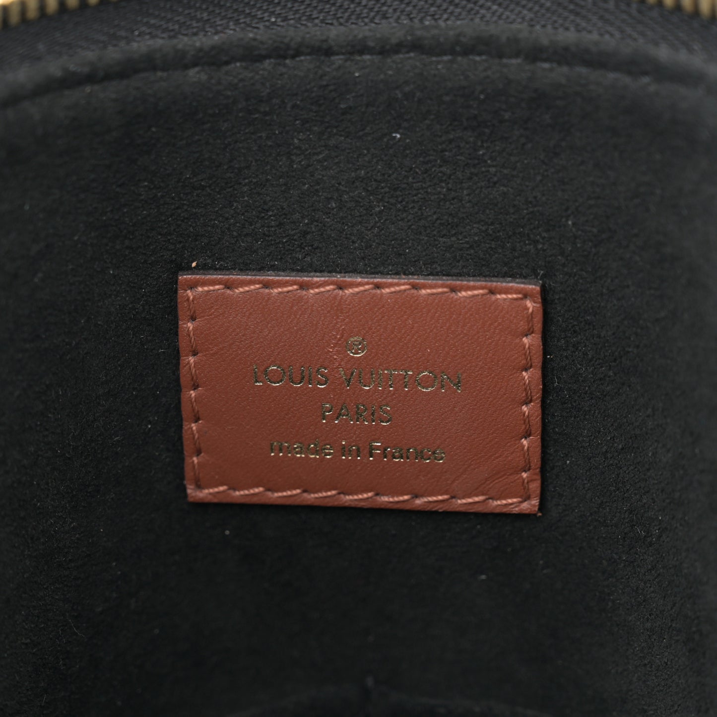 Monogram V Tote MM Black