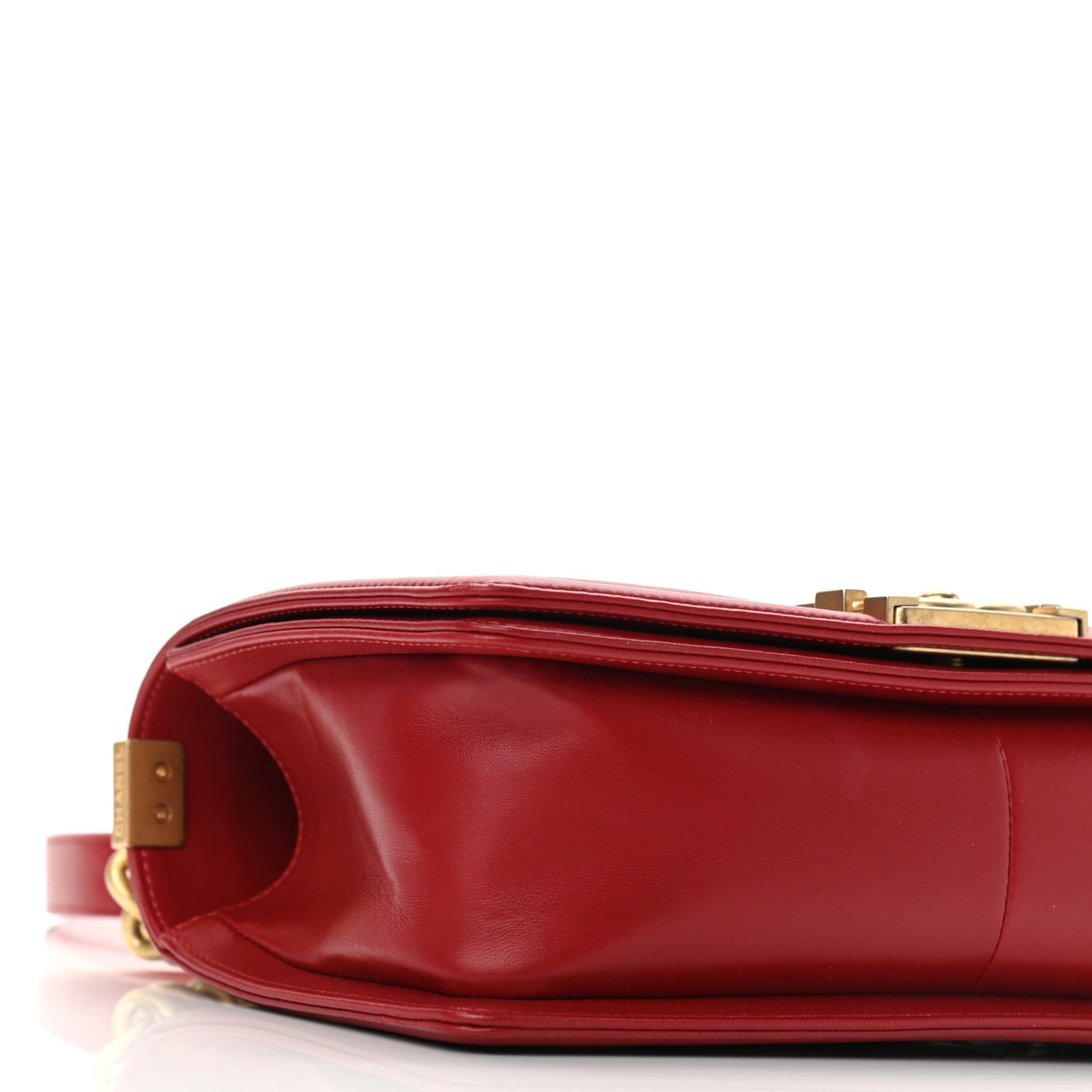 Lambskin Quilted Medium Boy Flap Red