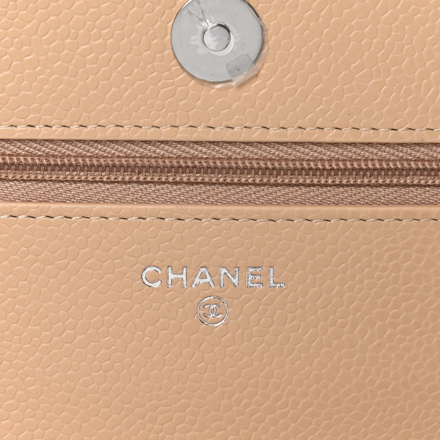 Caviar Quilted Wallet On Chain WOC Beige