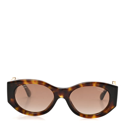 Chanel Acetate Calfskin Chain Polarized CC Sunglasses 5536-Q-A Tortoise 2 of 8