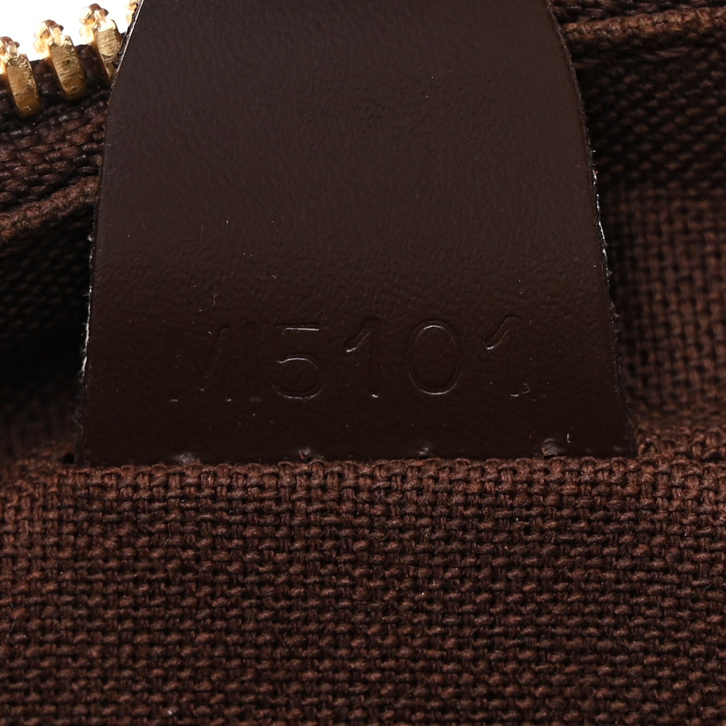 Damier Ebene Shelton GM