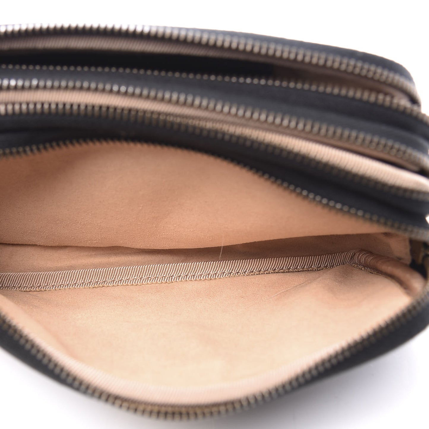 Calfskin Matelasse Mini GG Marmont Chain Crossbody Bag Black
