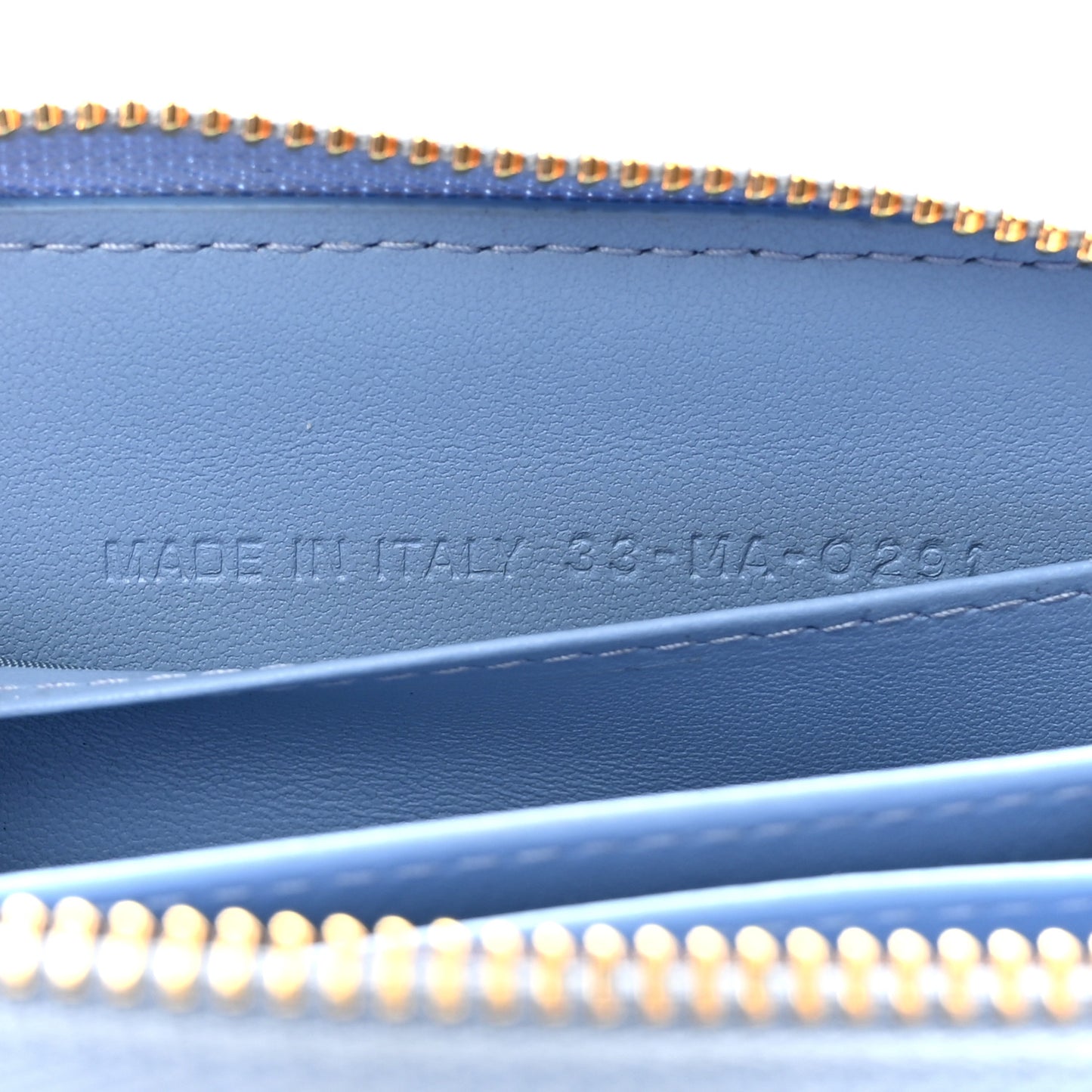 CHRISTIAN DIOR Grained Calfskin Supple Cannage Caro Compact Wallet Cloud Blue