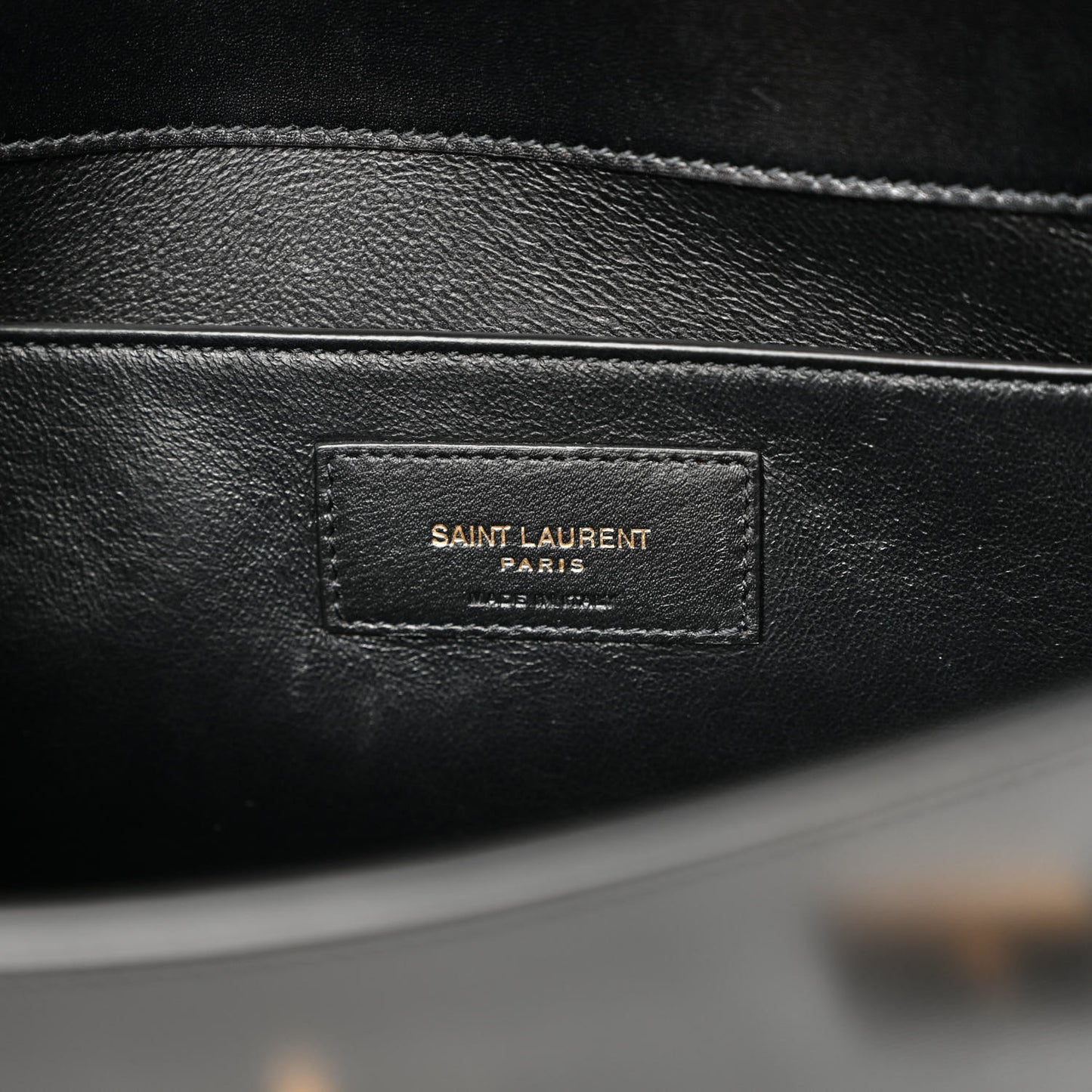 Smooth Calfskin Manhattan Shoulder Bag Black