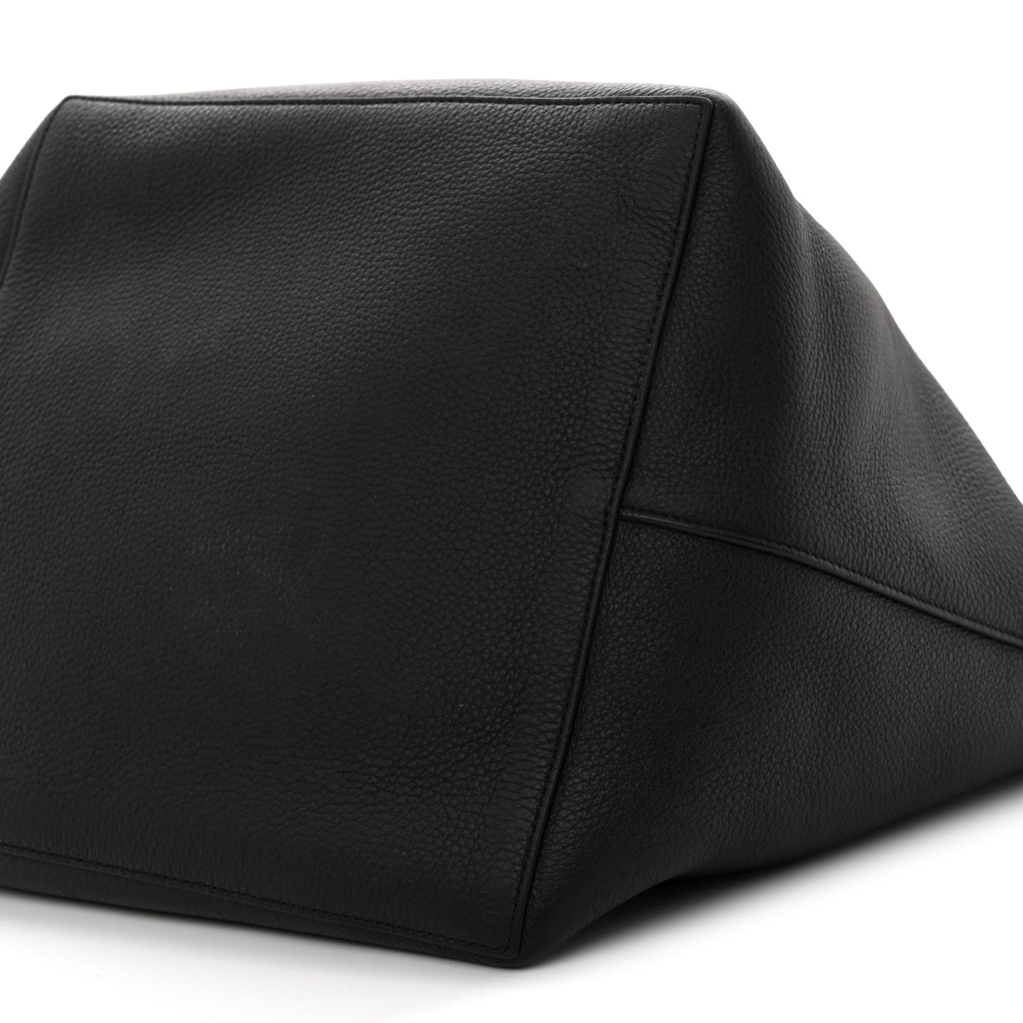 Grained Calfskin Park Tote Three Black