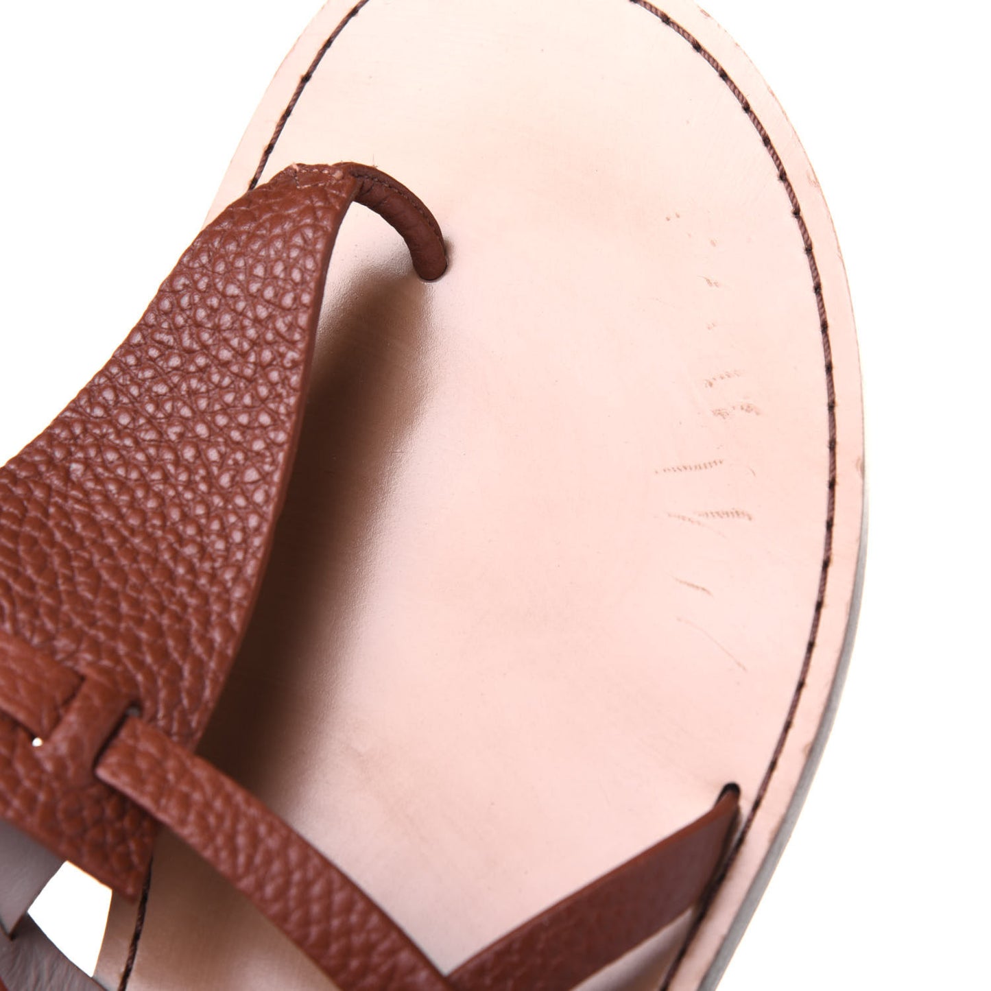 Pebbled Calfskin Rockstud Ankle Wrap Flat Thong Sandals 39 Bright Cognac