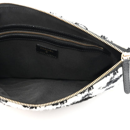 Chanel Tweed Shearling Quilted Chanel Cosmetic Pouch White Black 6 of 9