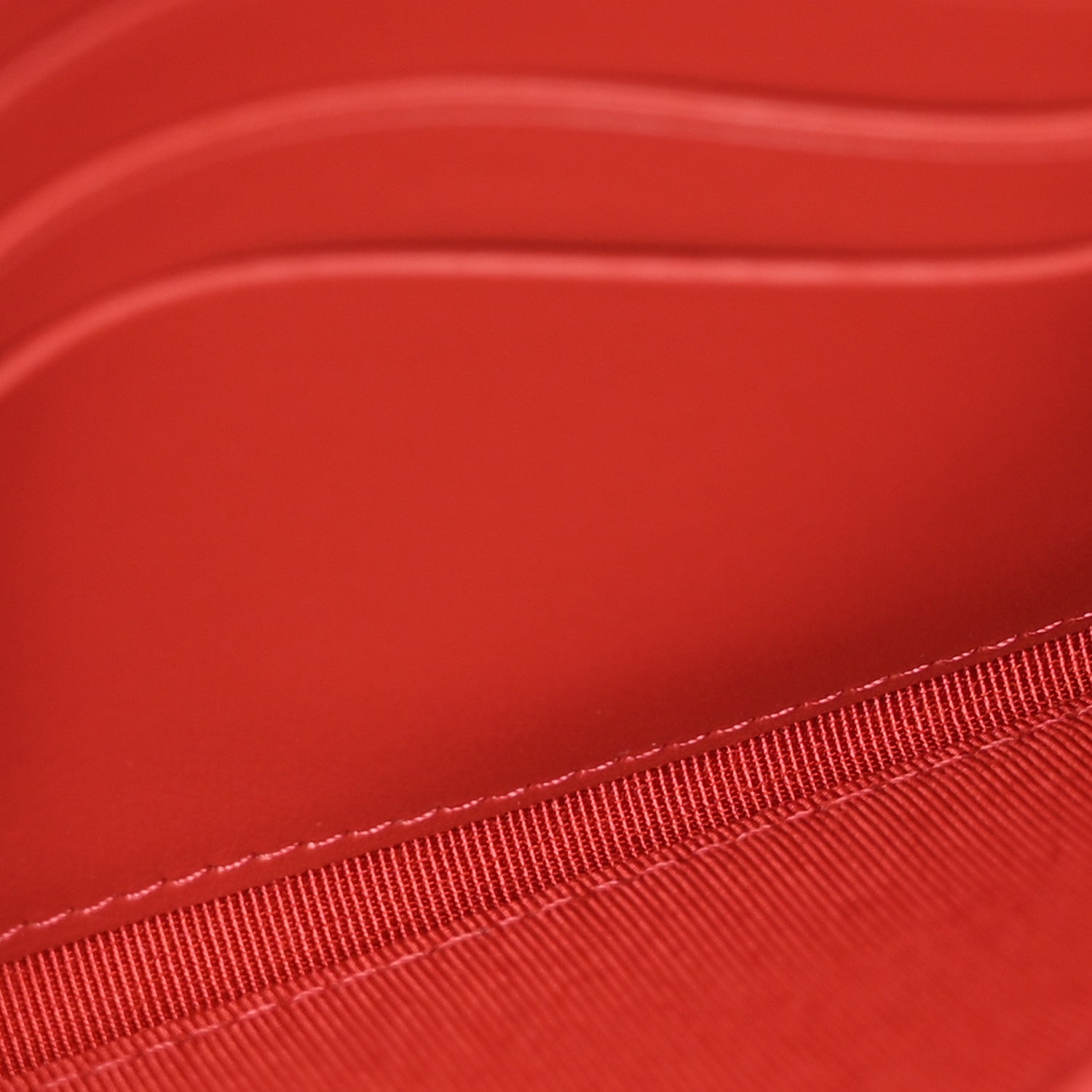 Chanel Caviar Quilted Medium Flap Wallet Red 5 of 8