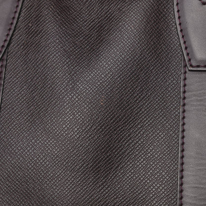 Louis Vuitton Taiga Kendall PM Acajou 25 of 31