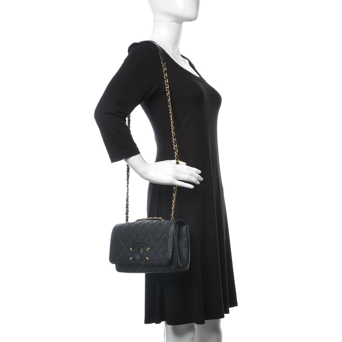 Caviar Quilted Medium CC Filigree Flap Black