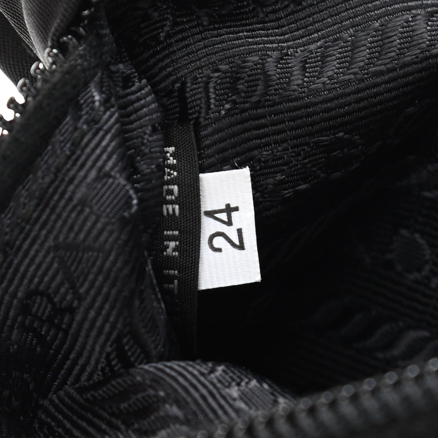 Tessuto Nylon Montagna Belt Bag Black