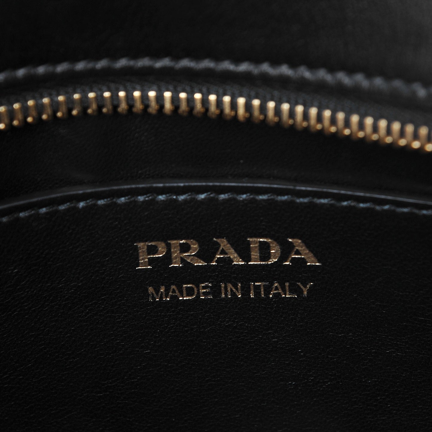 Saffiano Esplanade Crossbody Bag Nero Black
