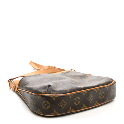 Louis Vuitton Monogram Odeon PM 4 of 10