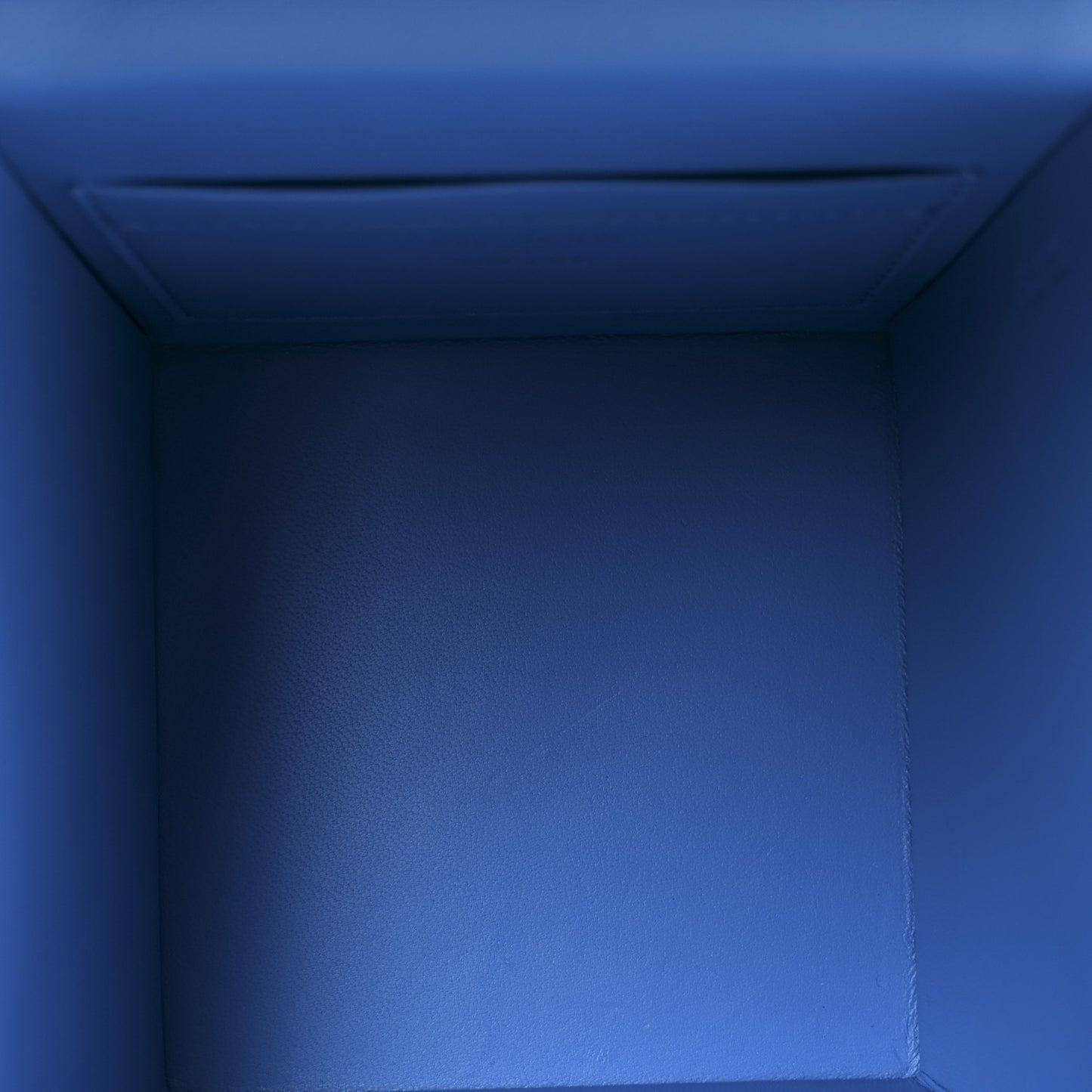 Epi Bleecker Box Indigo Coquelicot