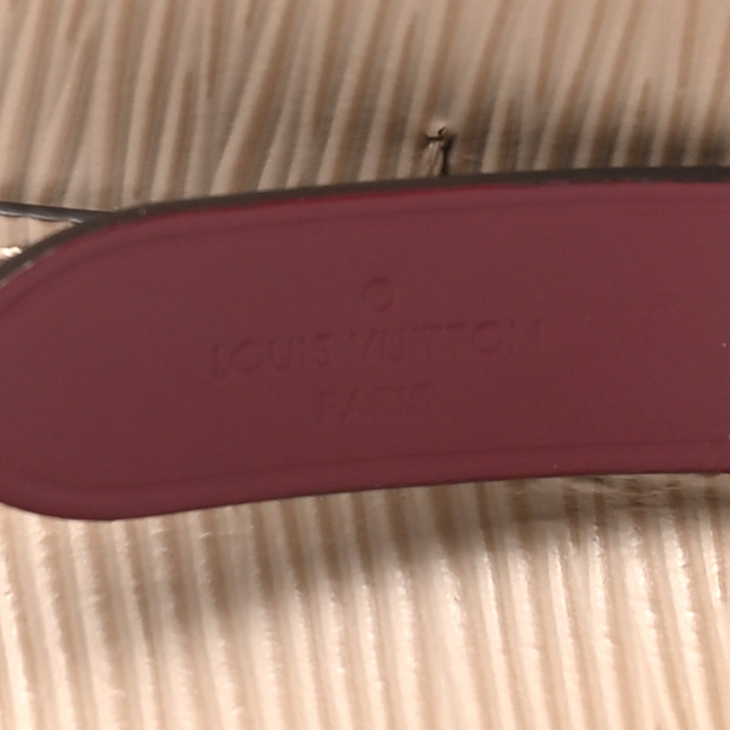 Louis Vuitton Epi Neonoe BB Galet Grenat 6 of 9