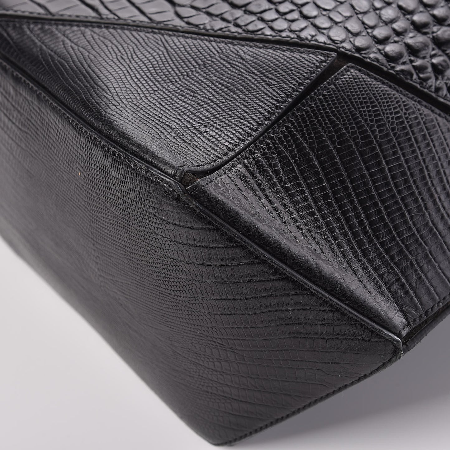 Calfskin Crocodile Embossed Easy Tote Black