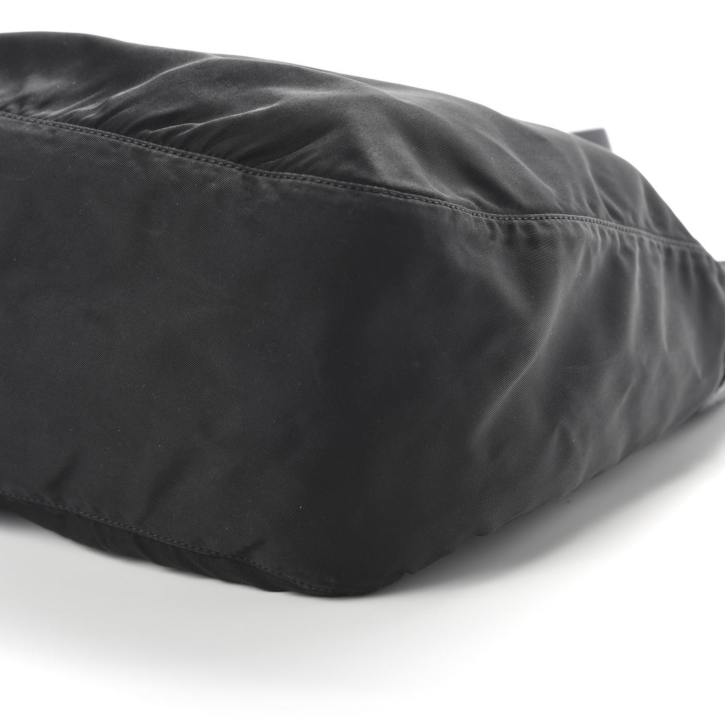 Nylon Flat Messenger Bag Black