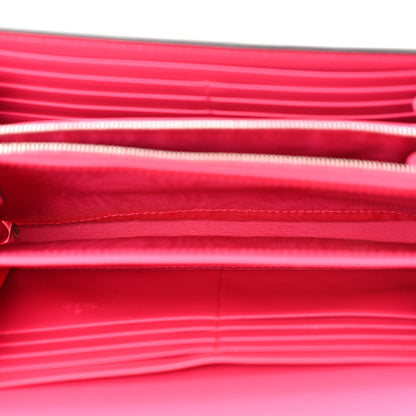 Gucci X SEGA Calfskin GUCCY Stars Chain Wallet Violet Fuxia Gold 5 of 17