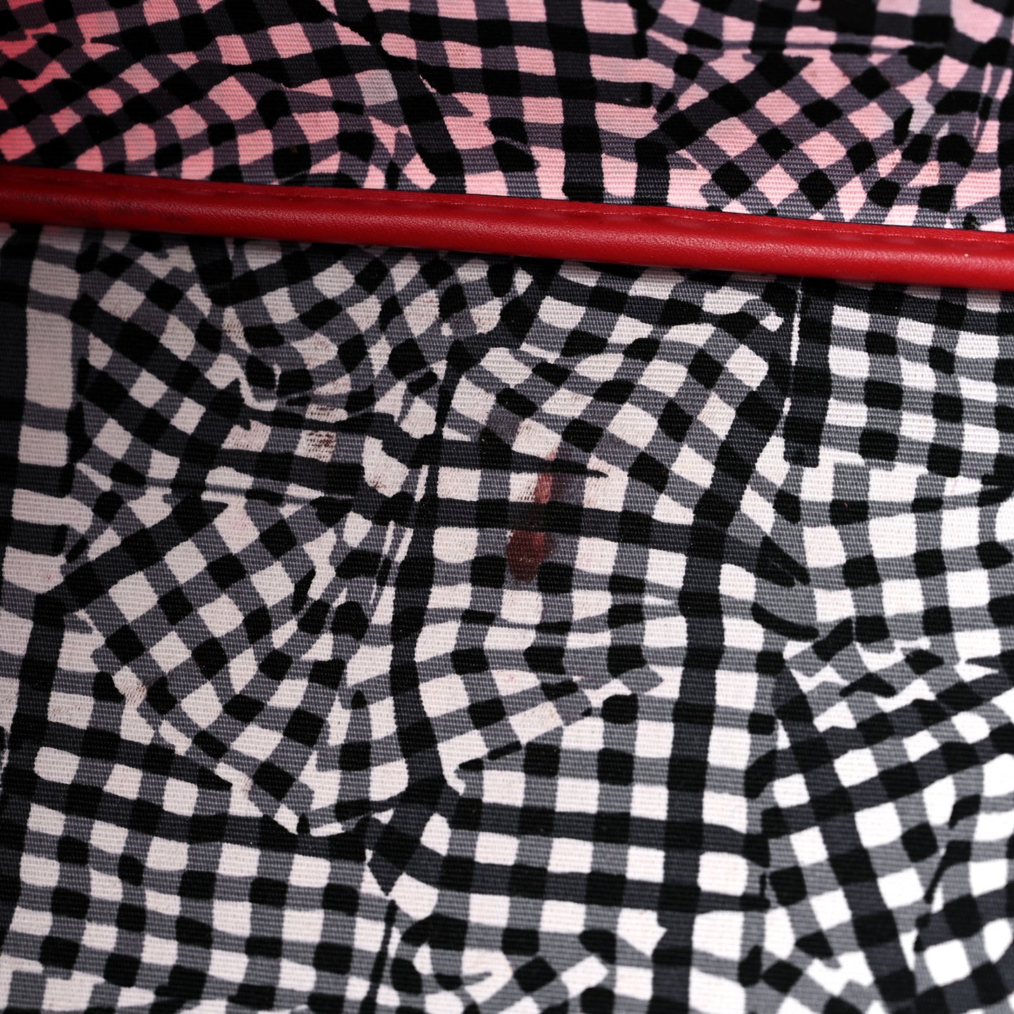 Visetos Medium Liz Reversible Shopper Tote Ruby Red