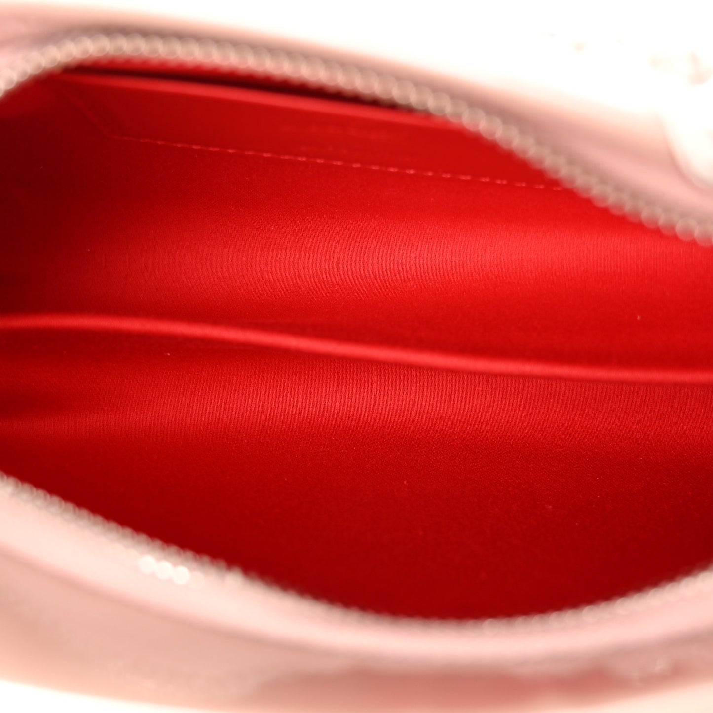 Patent Perle Loubitwist Clutch Vintage Rose
