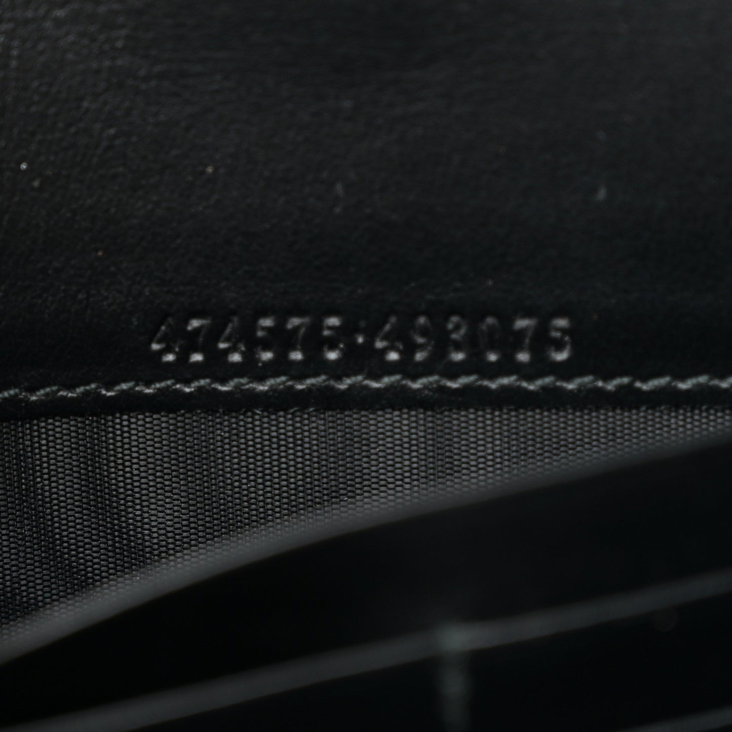 Calfskin Matelasse GG Marmont Chain Wallet Black