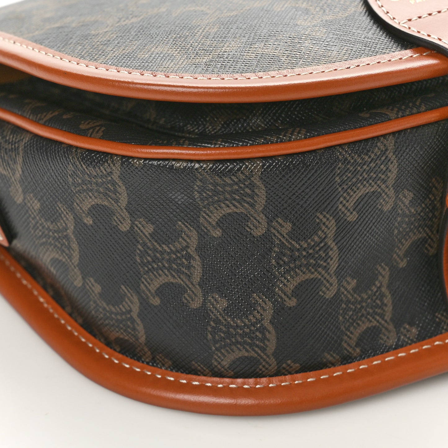 Triomphe Canvas Medium Folco Bag Tan