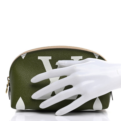 Louis Vuitton Monogram Giant Cosmetic Pouch Kaki 2 of 7
