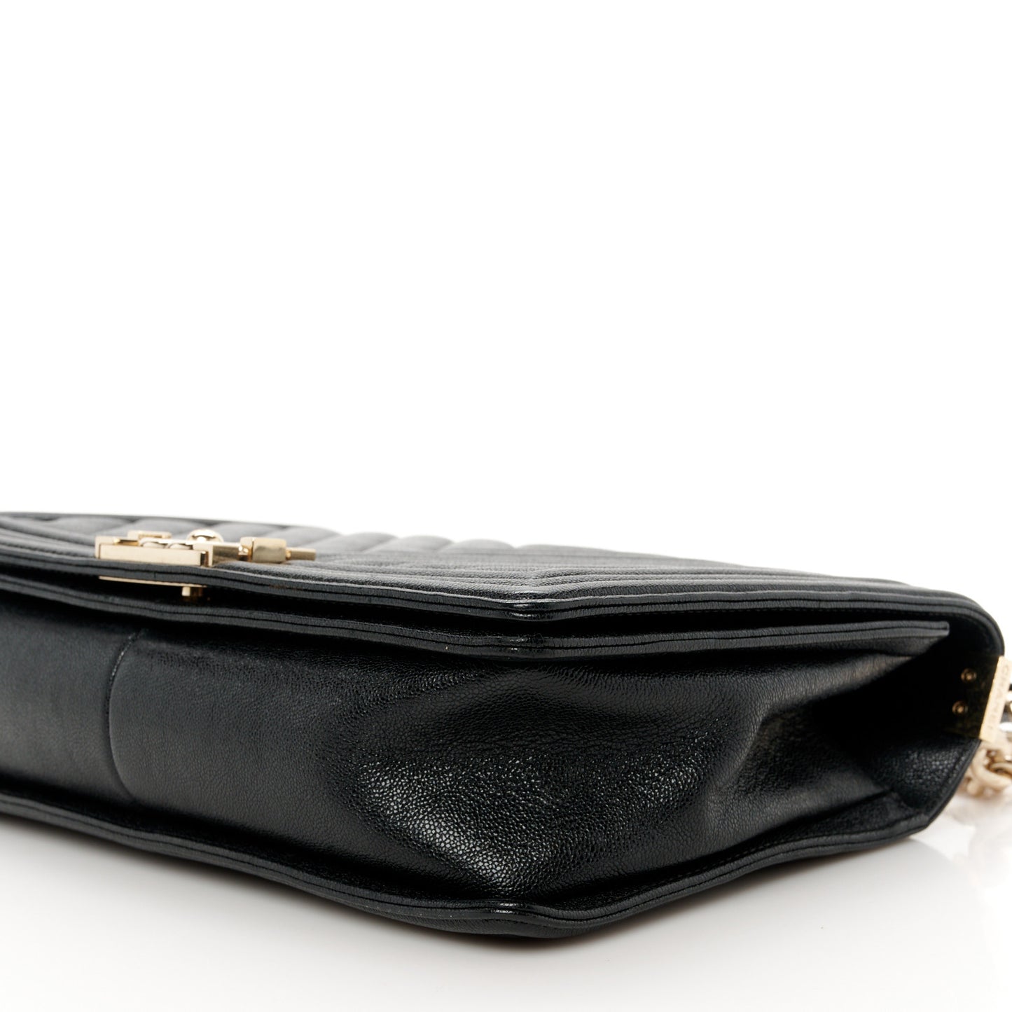 Iridescent Caviar Chevron Quilted New Medium Boy Flap Black