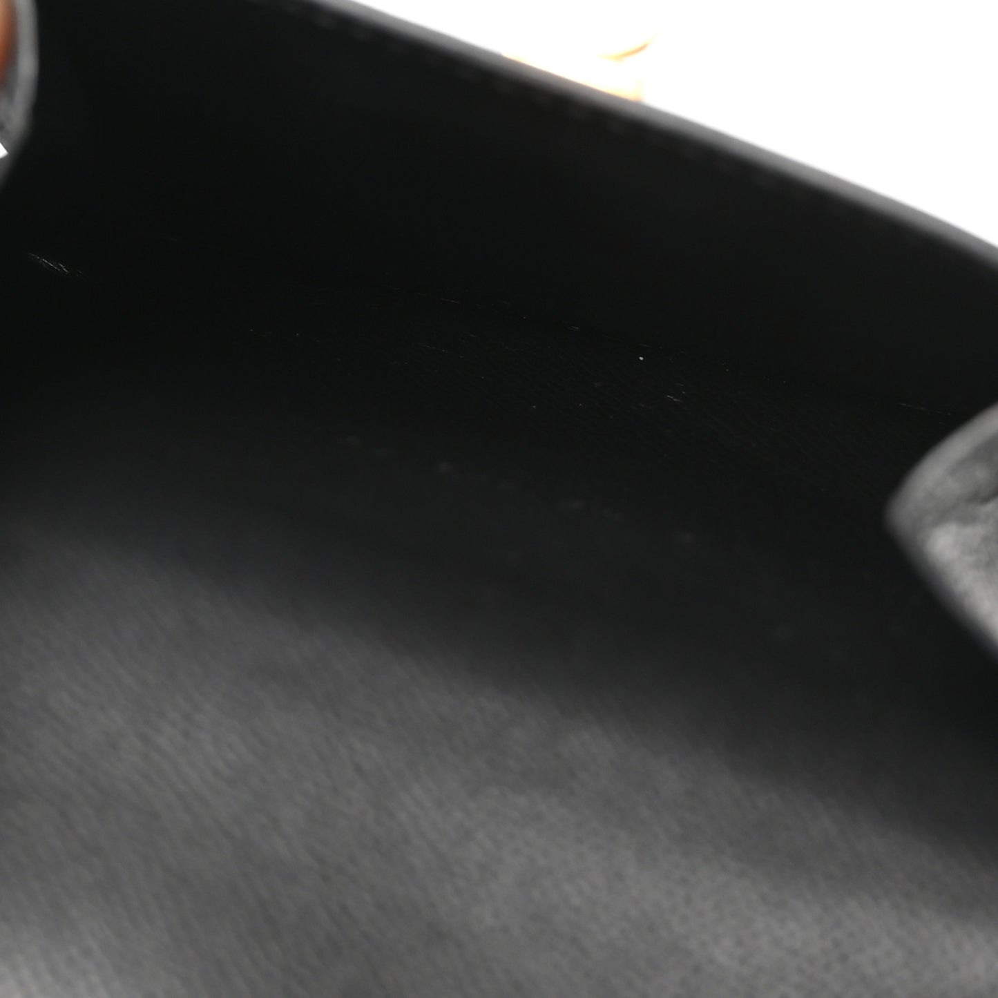 Veau Madame Kelly Pocket Compact Wallet Black