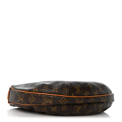 Louis Vuitton Monogram Croissant MM 4 of 13