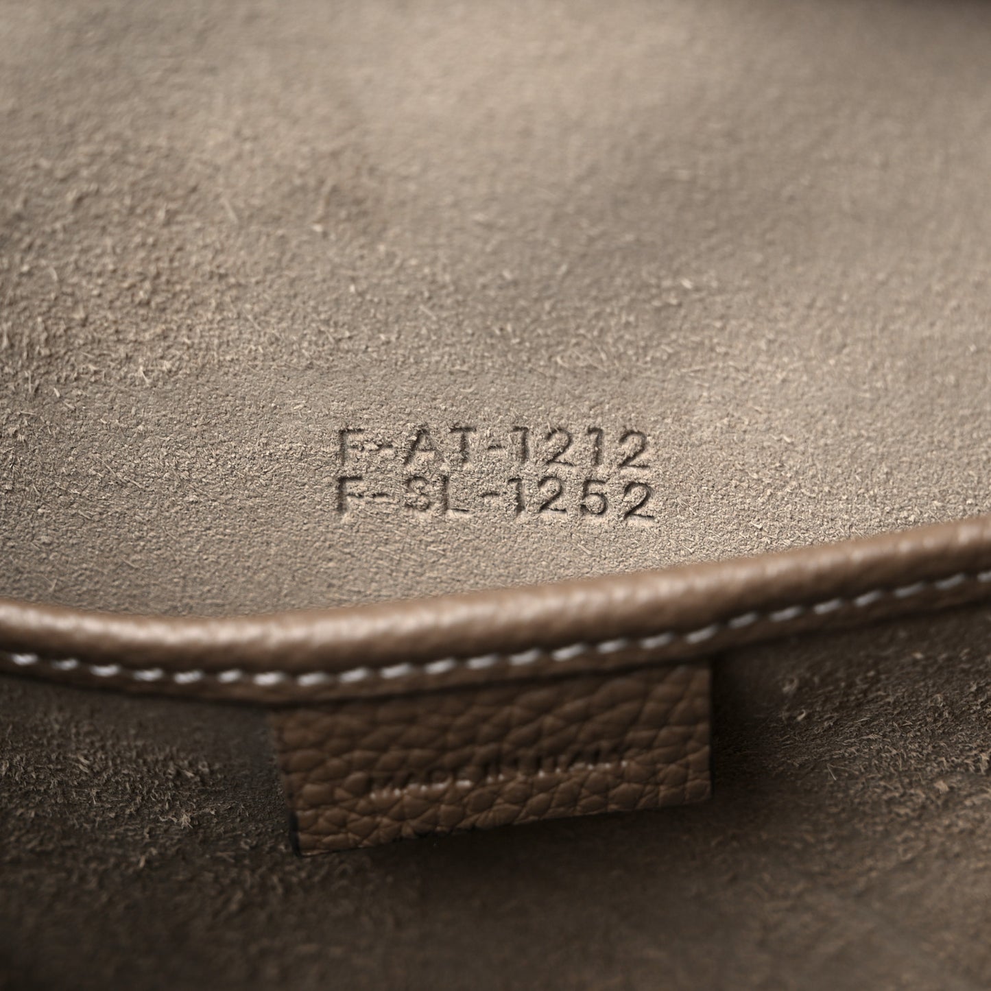 Drummed Calfskin Nano Luggage Souris