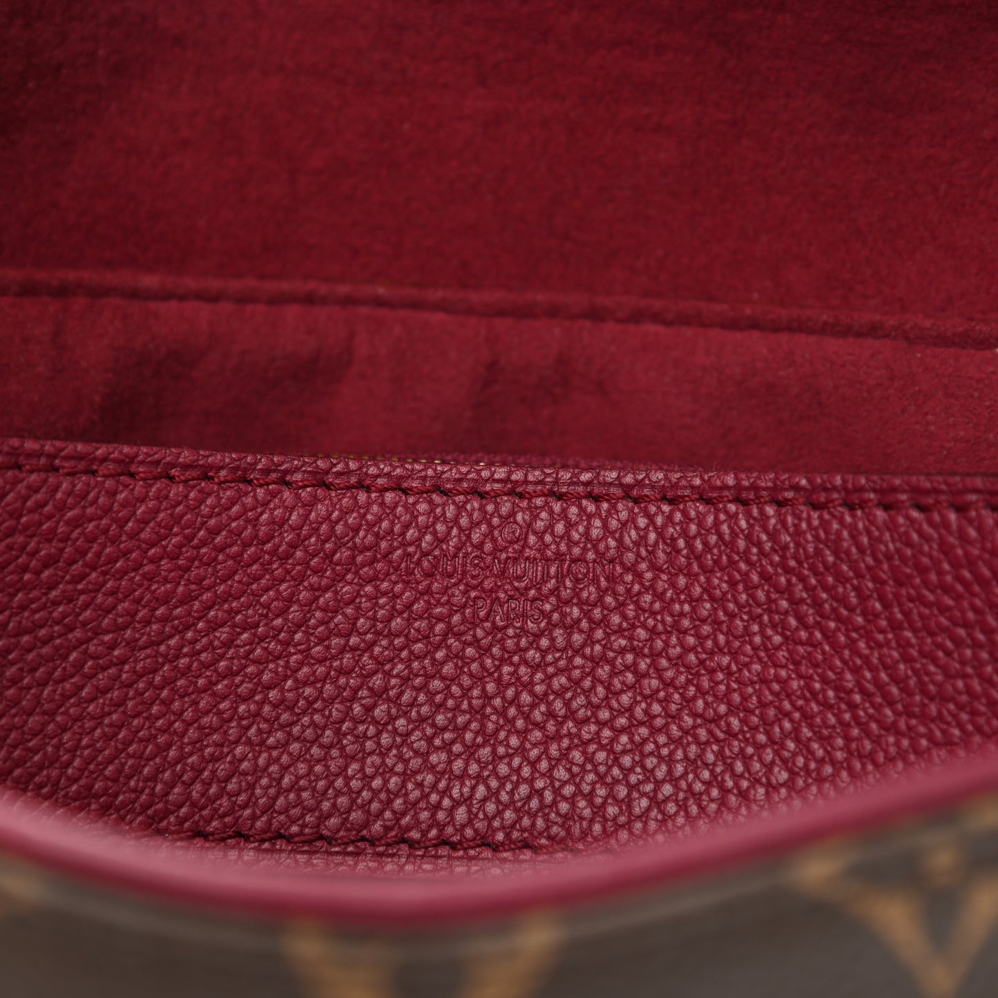 Monogram Pallas Chain Aurore