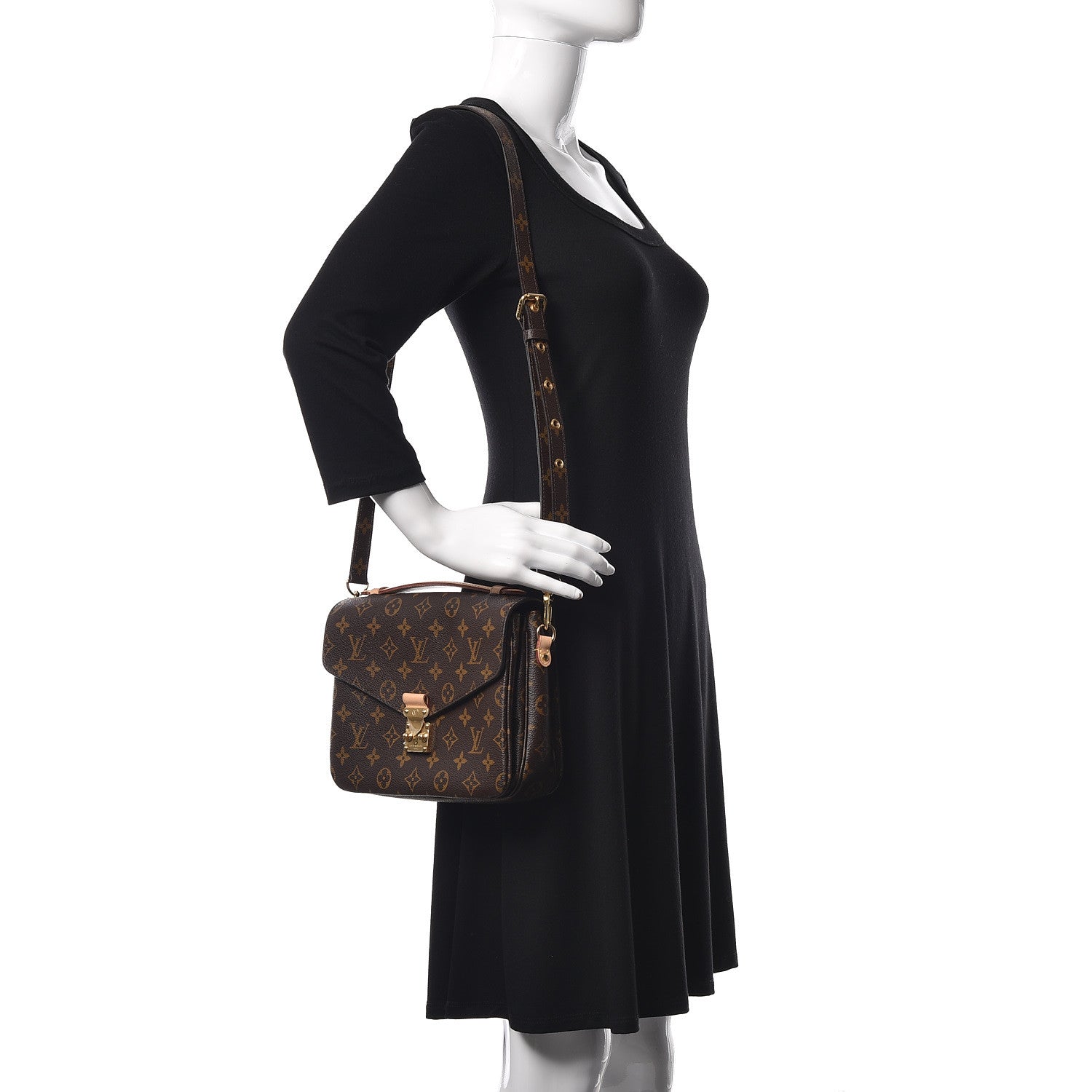 Louis Vuitton Monogram Pochette Metis 2 of 8