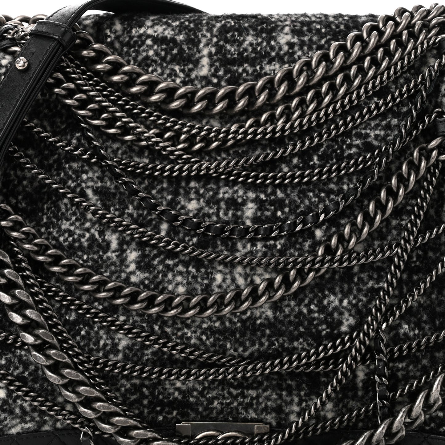 Calfskin Tweed Enchained XL Boy Flap Black