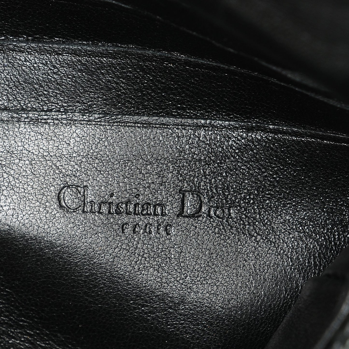 Lambskin Cannage New Lock Pouch Black
