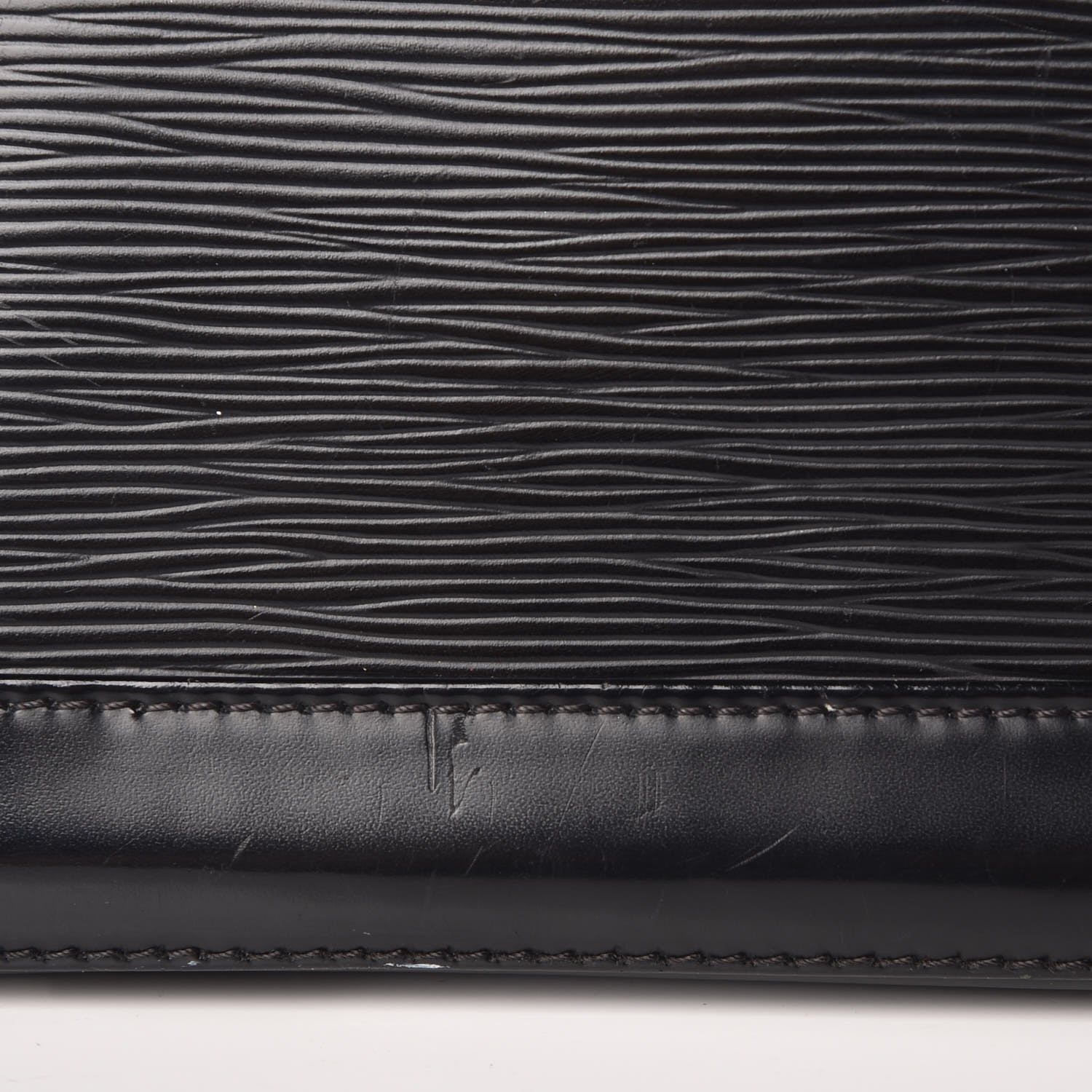 Louis Vuitton Epi Alma PM Black 11 of 28