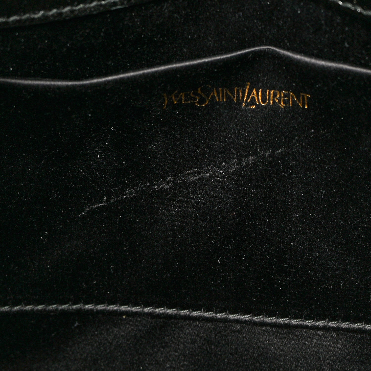 Saint Laurent Textured Patent Monogram Large Belle De Jour Clutch Black 8 of 11