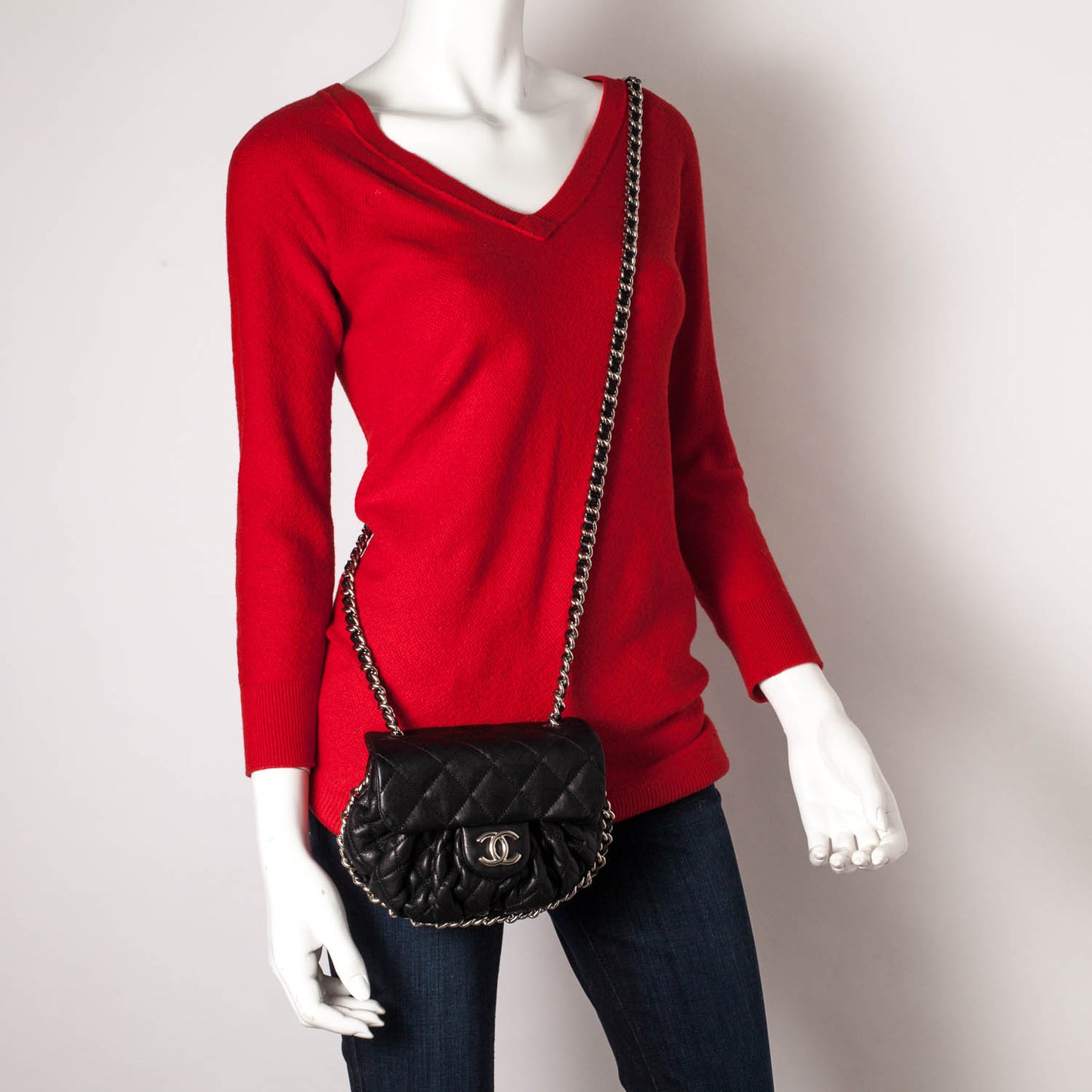 Washed Lambskin Mini Chain Around Messenger Black