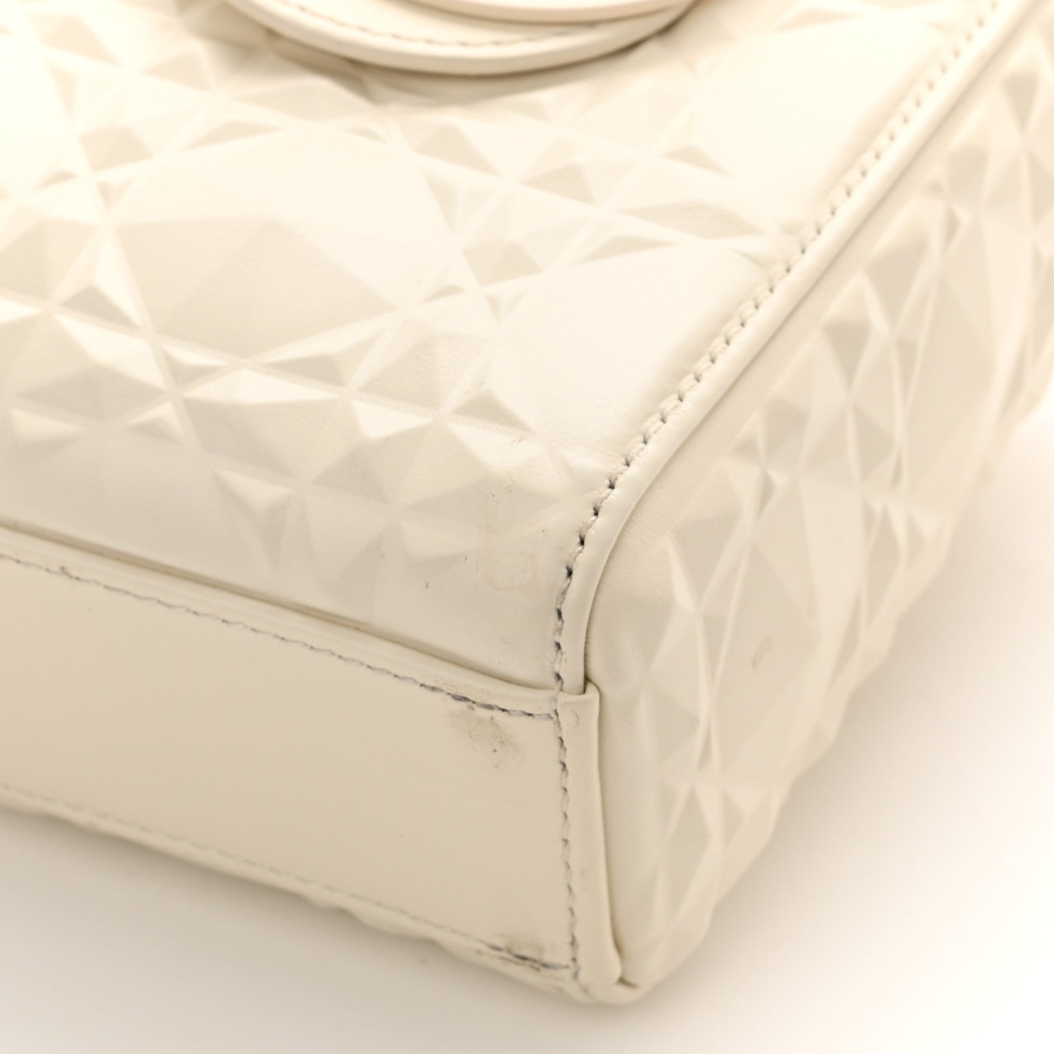 Christian Dior Calfskin Cannage Diamond Medium Lady D-Joy Latte 13 of 13