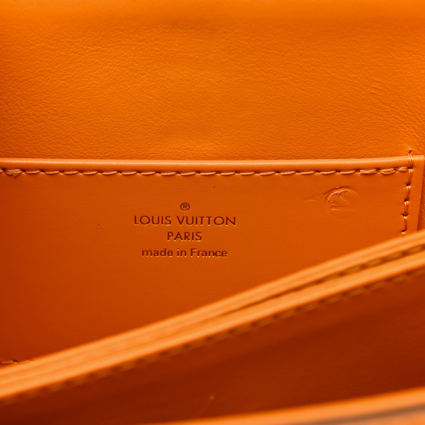 Grained Smooth Calfskin Rose Des Vents PM Amaretto